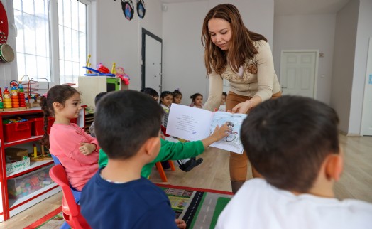 Buca’da 'Okuyan Bir Gelecek' projesi tüm hızıyla sürüyor