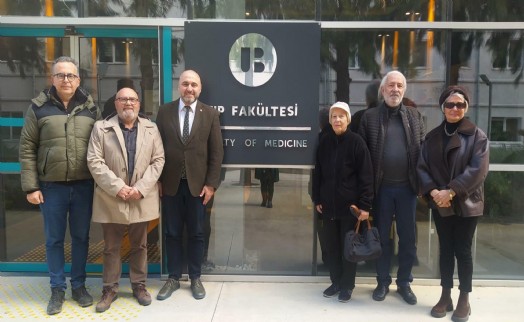 Bucalılardan eski başhekime vefa ziyareti