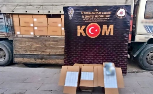 Durdurulan kamyondan 4,1 milyon makaron ele geçirildi