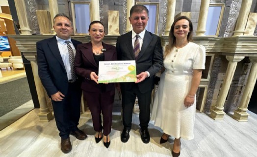 Efes Selçuk Belediyesi  ITB Berlin'de çifte ödülle döndü