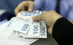 Emekli ikramiyeleri yatmaya başladı
