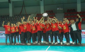Göztepe Erkek Hentbol Takımı, Süper Lig'e yükseldi
