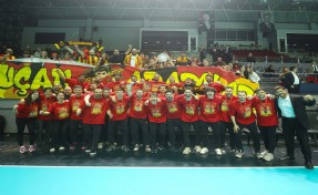 Göztepe branşlarıyla zirvede