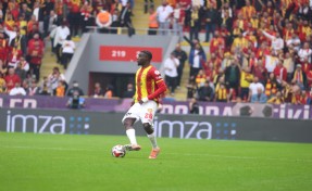 Göztepe'de Bokele kendini affettirdi