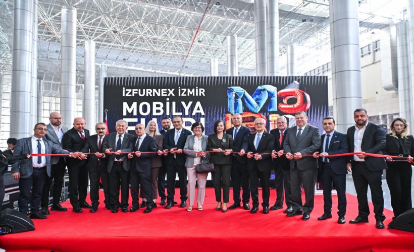 İZFURNEX 2026 - İzmir Mobilya Fuarı kapılarını açtı