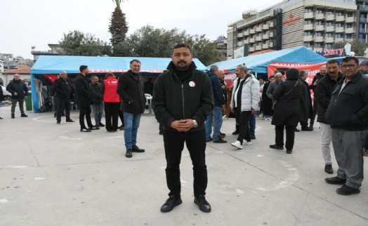 CHP İncirliova’dan Ömer Günel'e destek: 'Beraberiz ve kendisini burada bekliyoruz'