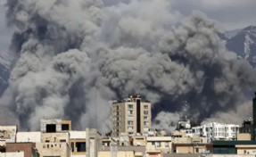 İran’ın can kaybı 800’e yaklaştı