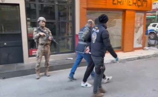 İzmir'de TOKİ vaadiyle dev vurgun!