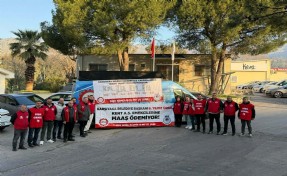İzmir'de işçilerden 'bayramlaşma' protestosu