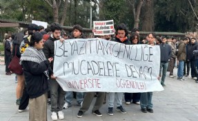 İzmir'de öğrencilerden 19 Mart eylemi