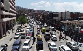 İzmir'de sıfır ve ikinci el araç satışında düşüş sürüyor!