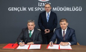 Karşıyaka Stadı için tarihi imzalar tamam!