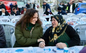 Karşıyaka'da köy meydanında Ramazan buluşması