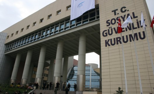Karşıyaka'nın SGK'ya devredilen taşınmazı satışa çıkarıldı
