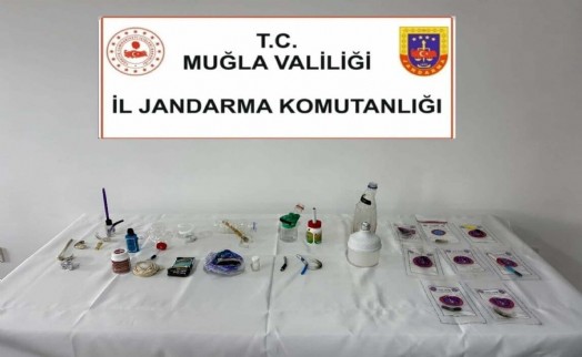 Muğla'da uyuşturucu şebekesine darbe