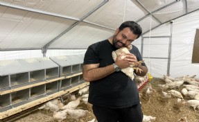 Otomobilini satıp hayali olan tavuk çiftliğini kurdu