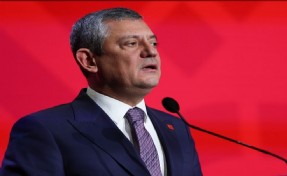 Özgür Özel, 19 Mart'ın birinci yılında İmamoğlu’nu ziyaret etti