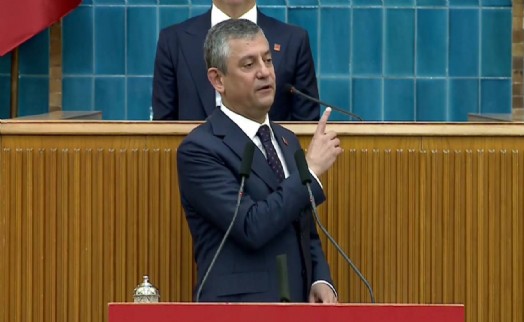 Özel 'Akın Gürlek suç örgütü' dedi, Erdoğan'ı işaret etti!