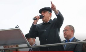 Özgür Özel'den bomba iddia: 'Suçüstü yakaladık, AKP'ye katılacak'