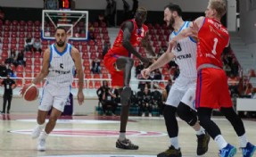 Petkimspor evinde hüsrana uğradı