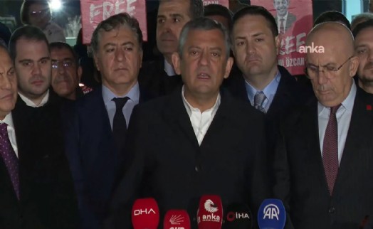 Tanju Özcan'ı ziyaret eden Özgür Özel'den açıklama: O 3 harfliyi pişman edeceğiz