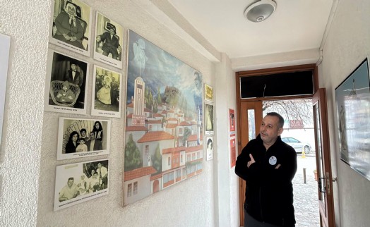 Trafik kazasında ölen hiç görmediği ablası için kütüphane kurdu