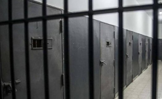 Türkiye’de cezaevlerinde adım atarcak yer kalmadı