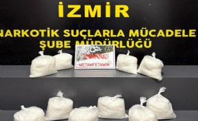 Yok böyle rahatlık: 9 kilo zehri kargoyla yollamış!