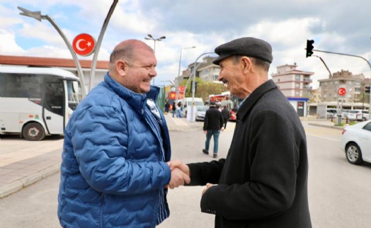 Başkan Çiçek'ten pazar mesaisi