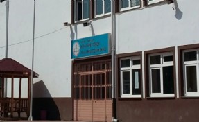'Gelmeyin, tarayacağım!' mesajı panik yarattı! 14 yaşındaki çocuk gözaltına alındı