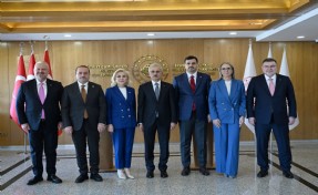 AK Parti heyeti Ankara'da: İzmir için kritik toplantı!
