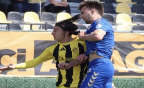 Aliağa FK, Menemen'e gol oldu yağdı!