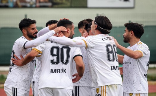 Aliağa FK yarışı bırakmadı