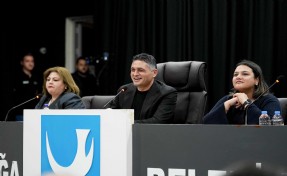 Aliağa Meclisi’nde kritik seçimler kura ile belirlendi: Denetim raporu öne çıktı