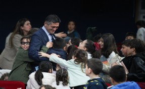 Aliağalı öğrenciler Başkan Acar ile söyleşi yaptı
