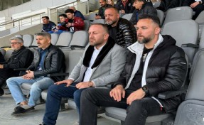 Altay, Afyonspor'u sıkı takipte!