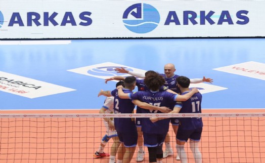 Arkas Spor final yolunda avantaj elde etti
