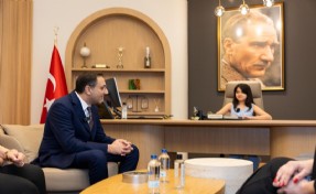 Balçova’da başkanlık koltuğu Defne'ye emanet
