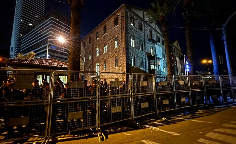 Başkan Tugay’dan Meslek Fabrikası tepkisi: 'İzmir’in hafızasına kazınacak bir utanç'