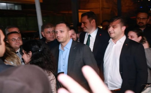 Bornova Belediye Başkanı Ömer Eşki serbest bırakıldı!