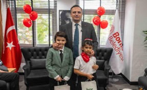 Bornova’da başkanlık koltuğu çocuklara emanet