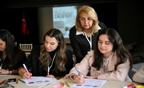 Bornova’daki eğitim çalıştayında kritik mesaj: 'Doğru başlangıç geleceği belirler'