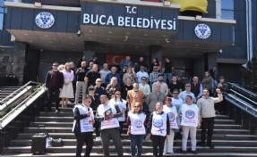 Buca Belediyesi'nde memurlar eylemde: Haber gelmezse yarın iş bırakacağız