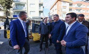 Buca’da asfalt seferberliği: Tugay ve Duman sahada!