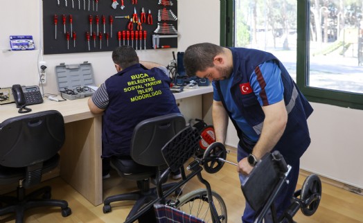 Buca’da engelsiz ulaşım hizmeti yenilendi