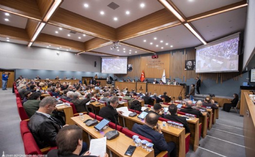 Büyükşehir’de ‘Bornova Atık Tesisi’ tartışması: ‘Bakanlık nereye gitsek kapı duvar!’