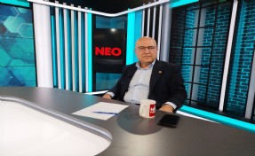 CHP'li Bakan'dan NEO TV'de kooperatif davası çıkışı; 'Amaç Tunç Soyer'in tutukluluğunu uzatmak!'