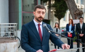 CHP'li Evsen'den AK Partili Ünal'a sert yanıt: 'Ortada iddia varsa adres yargıdır!'