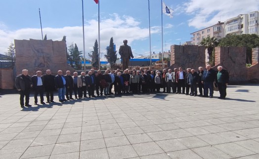 CHP'li eski ilçe başkanlarından dikkat çeken bildiri: 'İzmir'de uyarı zamanı'