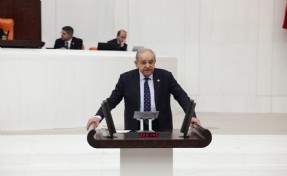 CHP’li Nalbantoğlu: Tutuklu kimlik kartı dayatması onur kırıcı bir uygulamadır